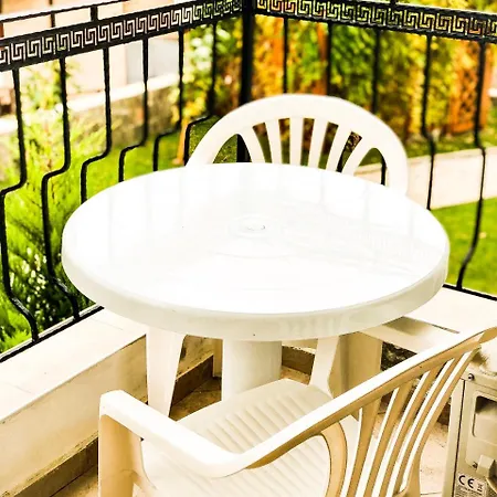 Garden Of Eden Apartamento Sveti Vlas