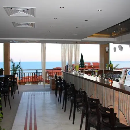 Garden Of Eden Apartamento *